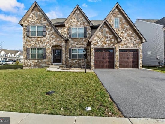 15 Stallion St, Mechanicsburg, PA